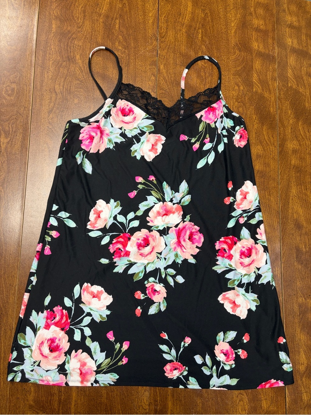 Floral Lace-Trim Chemise in Black with Pink Floral Joyspun Sz Large